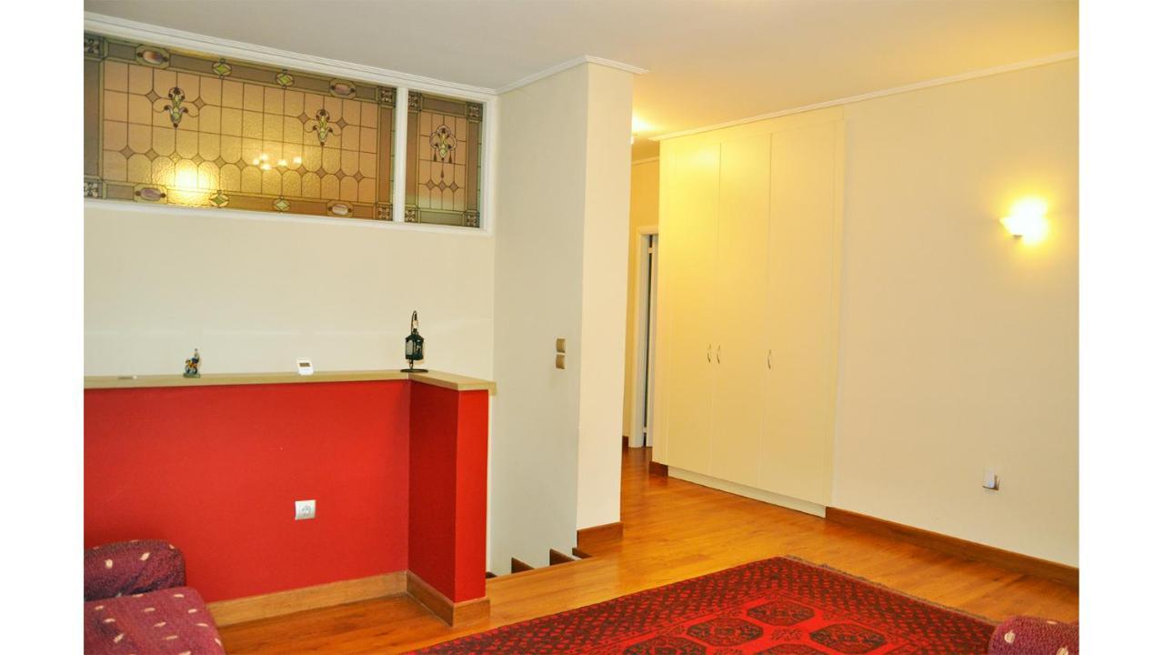 Villa Olympia Vip Dhráfi Buitenkant foto